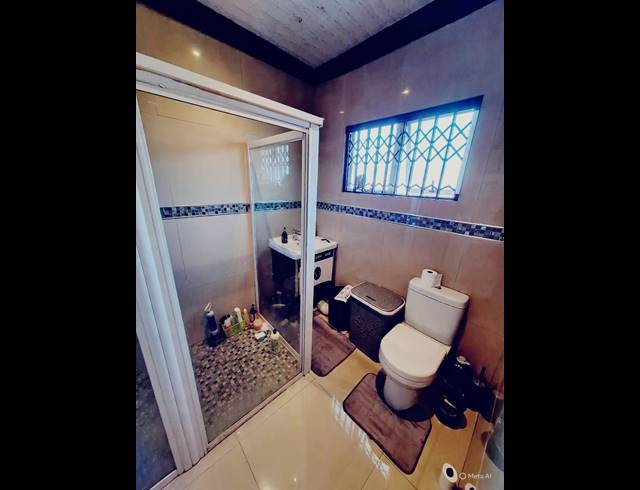 3 BEDROOM SIMPLEX FOR SALE IN SHALLCROSS